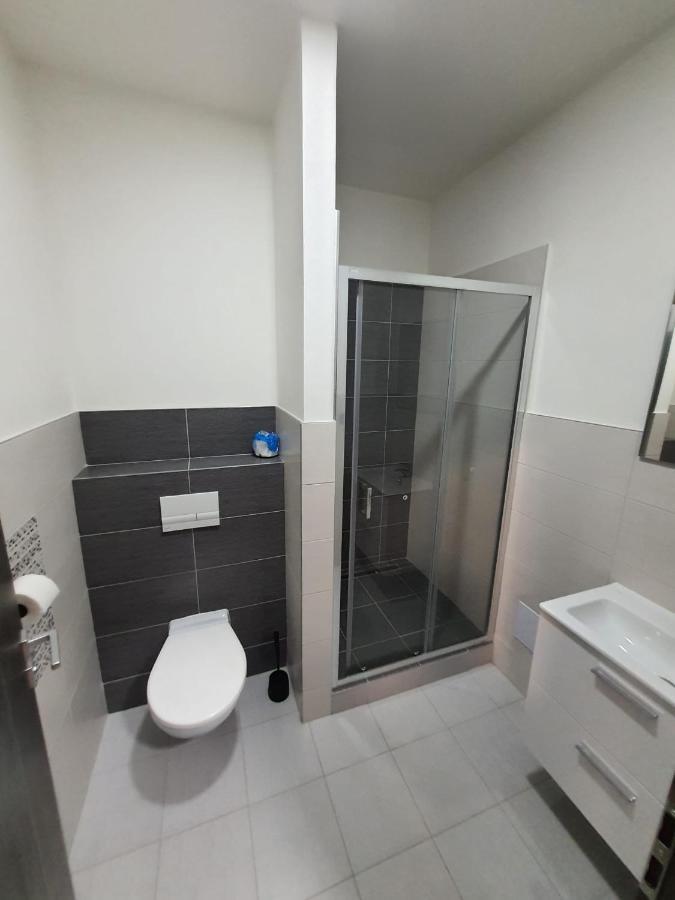 Penzion Tosa Klásterec nad Ohrí Exterior foto