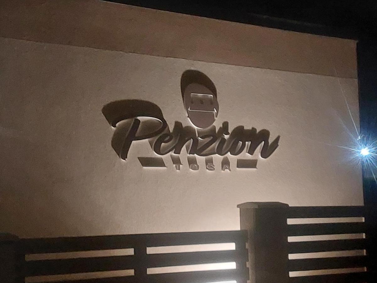 Penzion Tosa Klásterec nad Ohrí Exterior foto